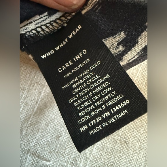 Who What Wear ladies NWOTXL Animal, print blouse lightweight - Picture 10 of 11